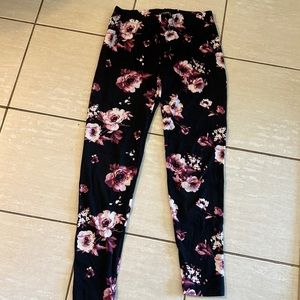 Fleece lined floral leggings